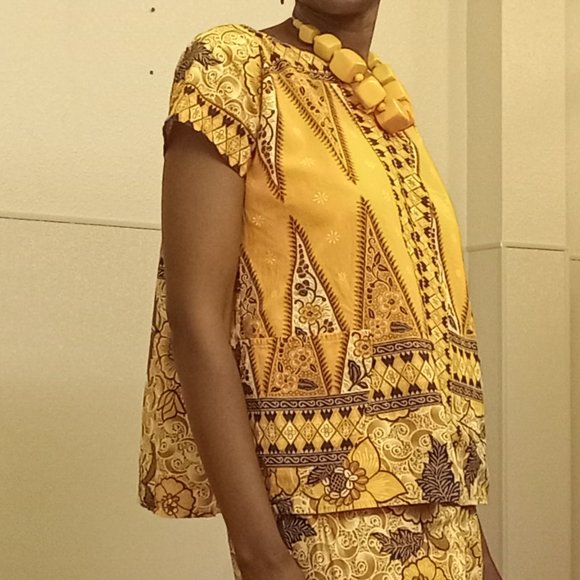 Yellow and Brown vintage 70s Short Set - Picture 9 of 14